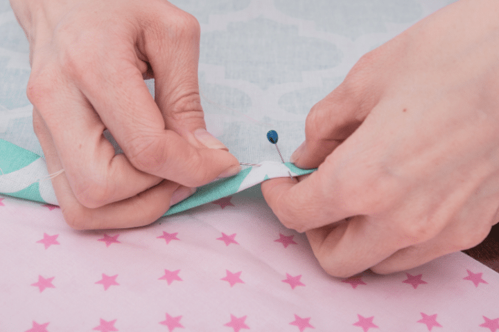 Pinning fabric